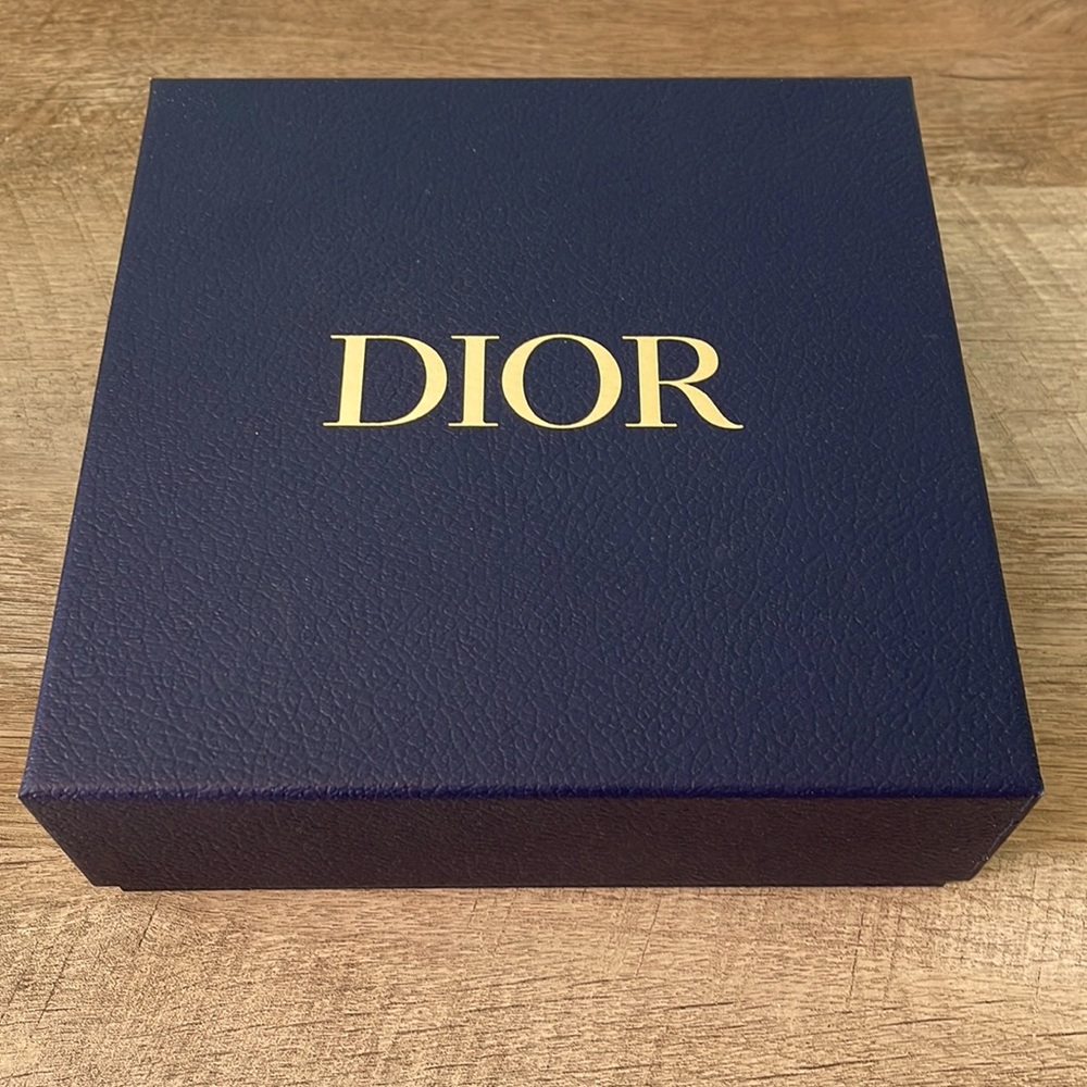 DIOR gift box